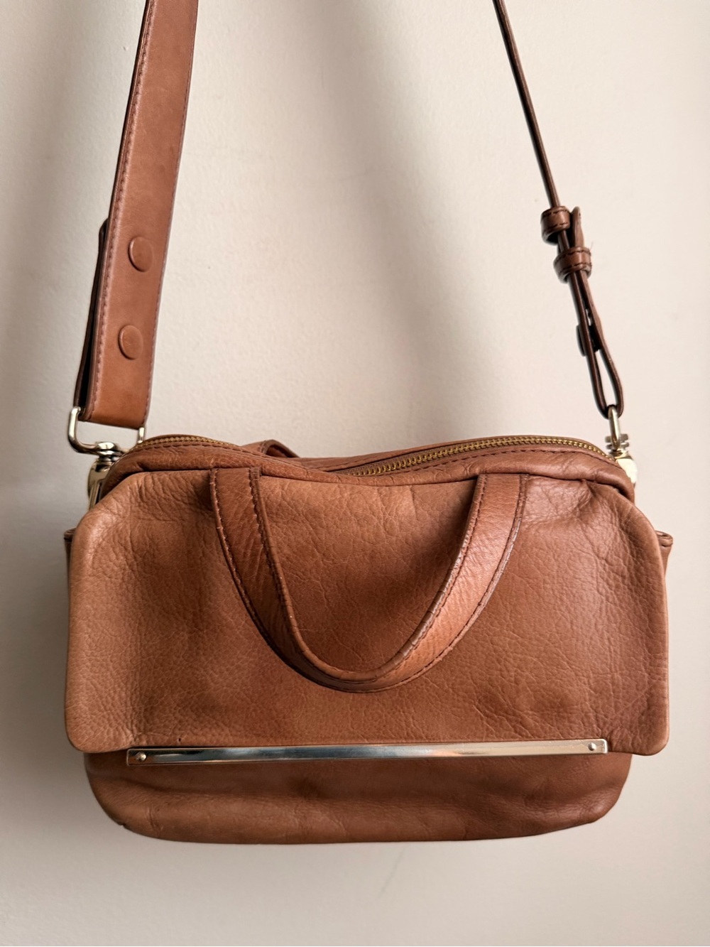 Viera by Ragazze Brown Leather Foldover Crossbody Purse